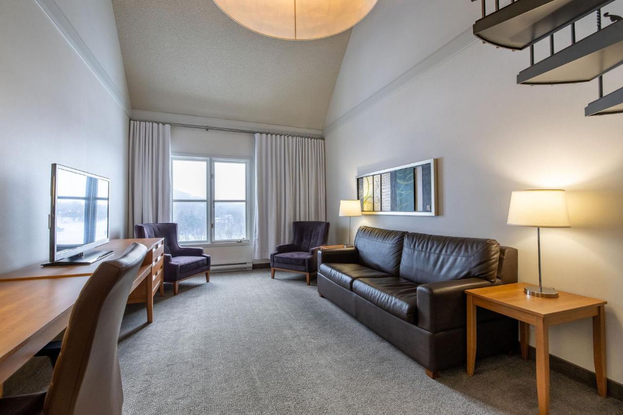 Hotel Chateau Bromont Exterior photo