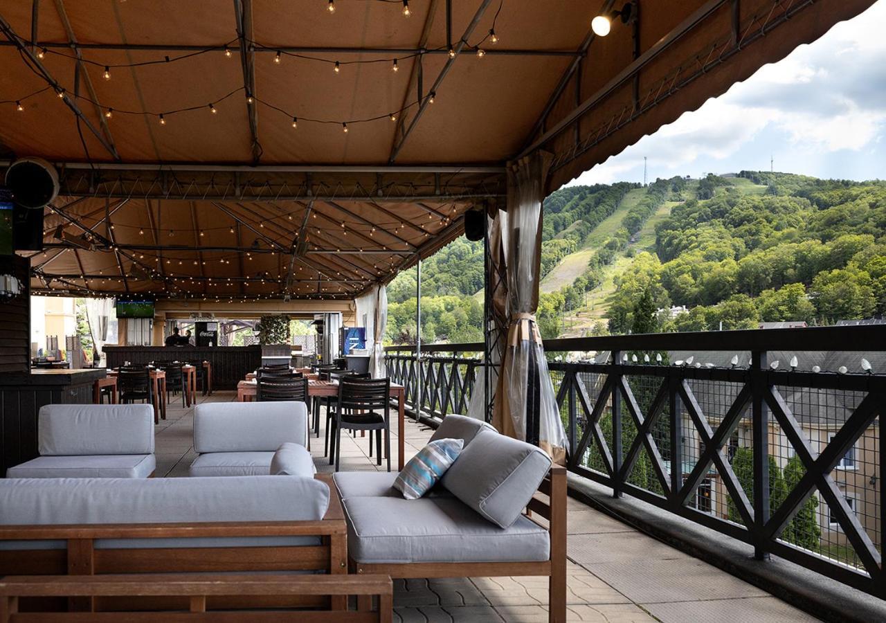 Hotel Chateau Bromont Exterior photo